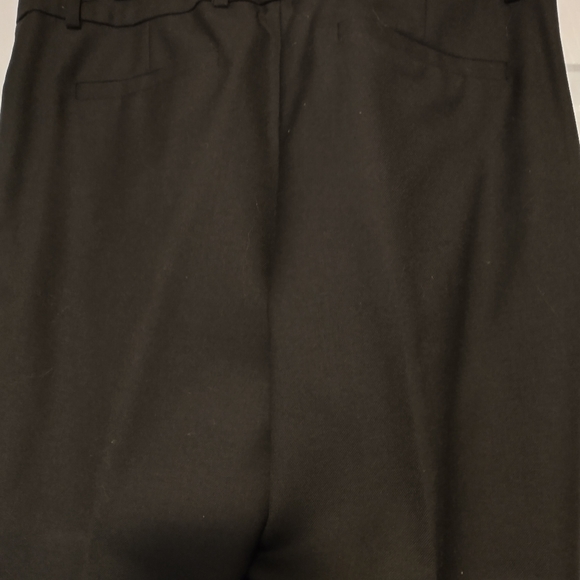 Suit - Picture 5 of 5